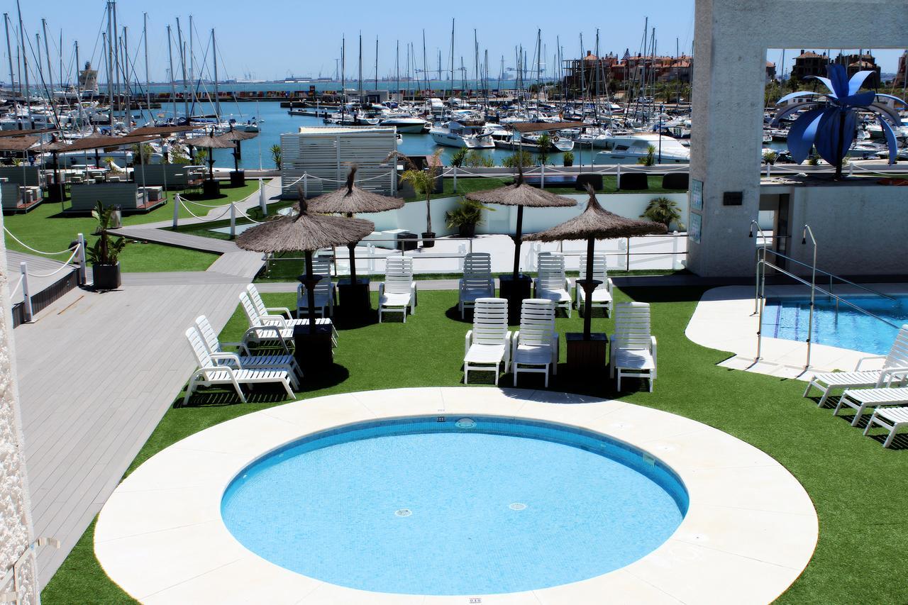 Suites Puerto Sherry El Puerto de Santa María Exterior foto